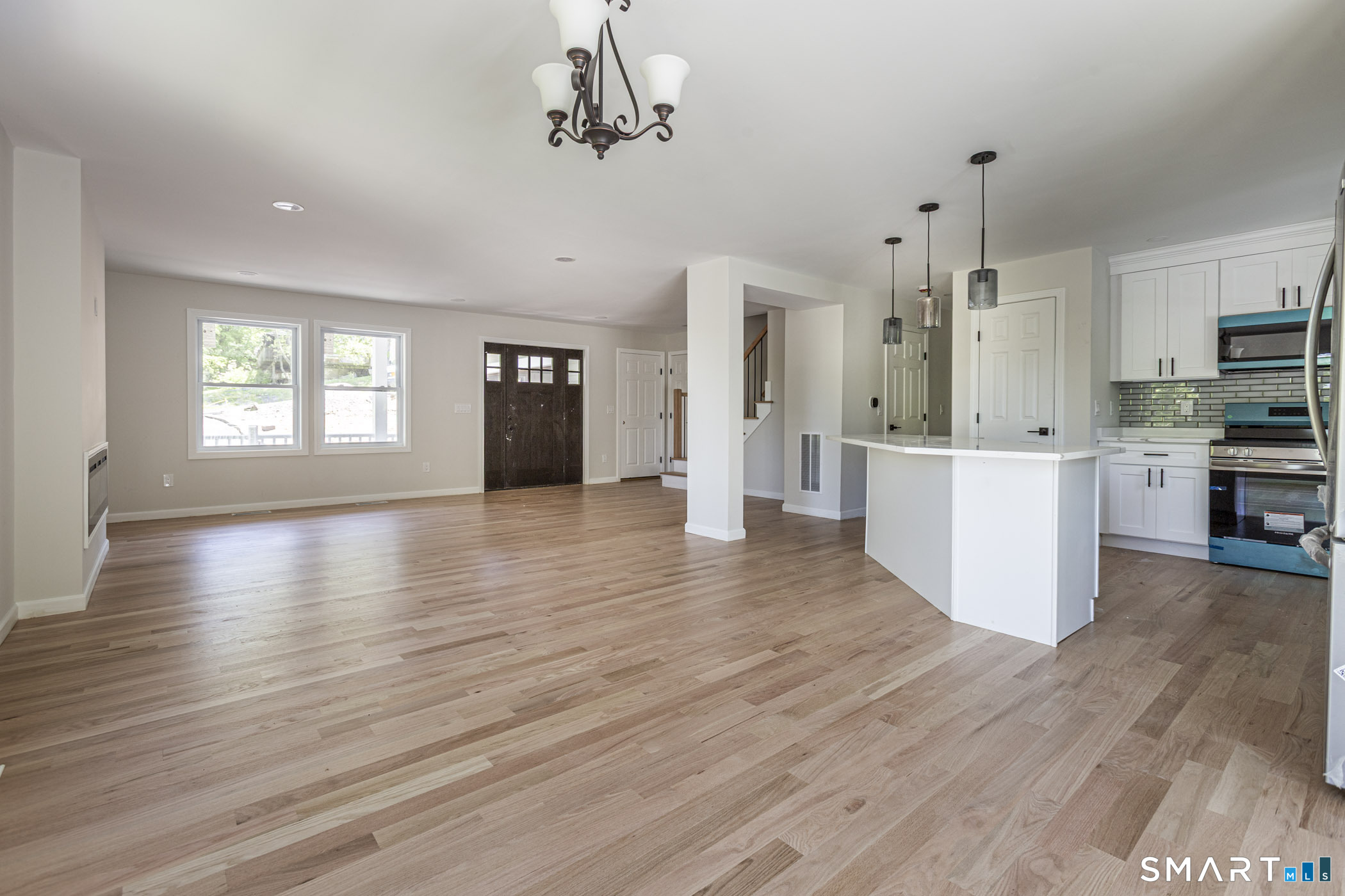 24 West Lakeview Road Plymouth CT 06782