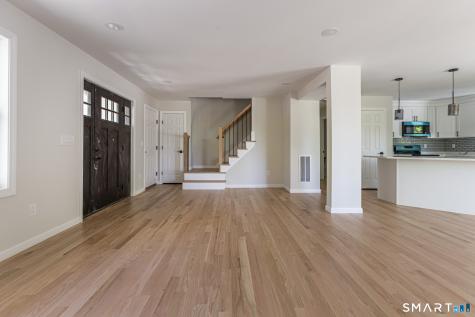 24 West Lakeview Road Plymouth CT 06782