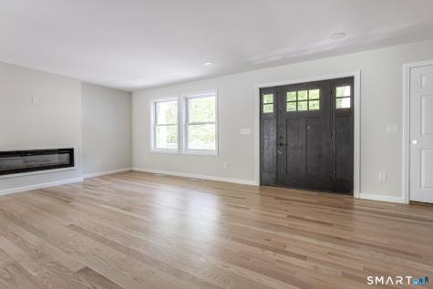 24 West Lakeview Road Plymouth CT 06782