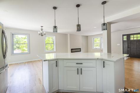24 West Lakeview Road Plymouth CT 06782