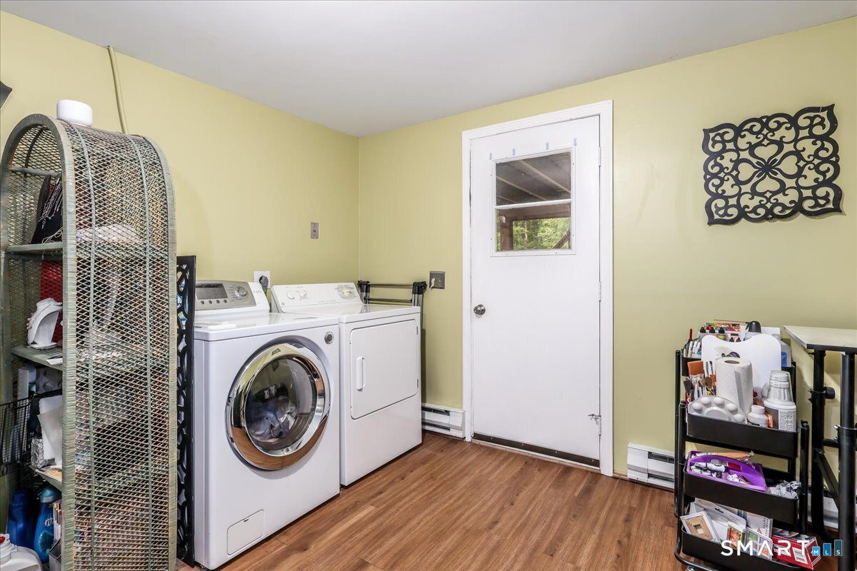 89 Candlewood Lake Road Brookfield CT 06804