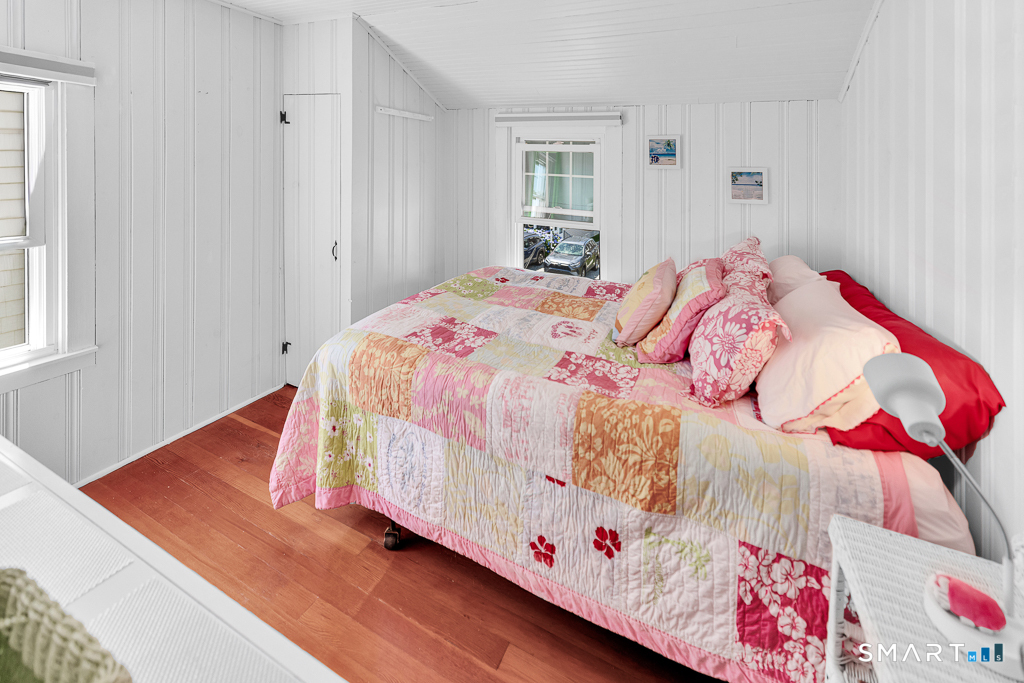 28 Gates Road Old Saybrook CT 06475