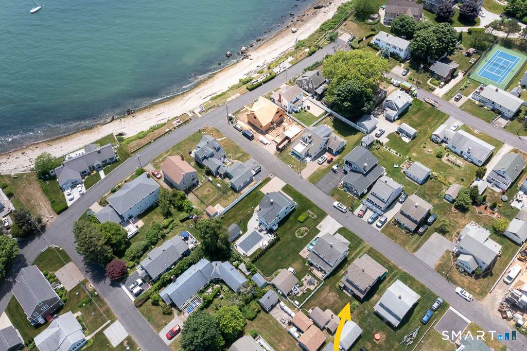 28 Gates Road Old Saybrook CT 06475