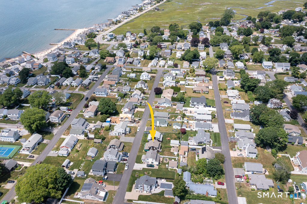 28 Gates Road Old Saybrook CT 06475