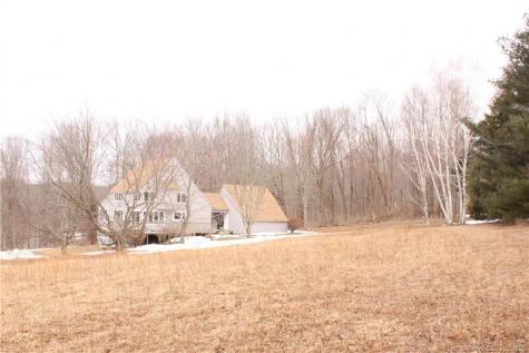 134 East Chestnut Hill Road Litchfield CT 06759