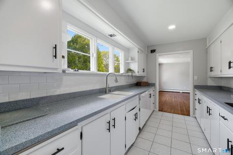 21 Tower Avenue Groton CT 06340