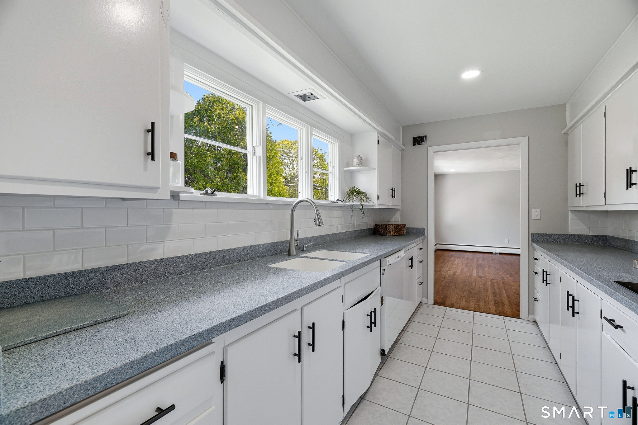 21 Tower Avenue Groton CT 06340