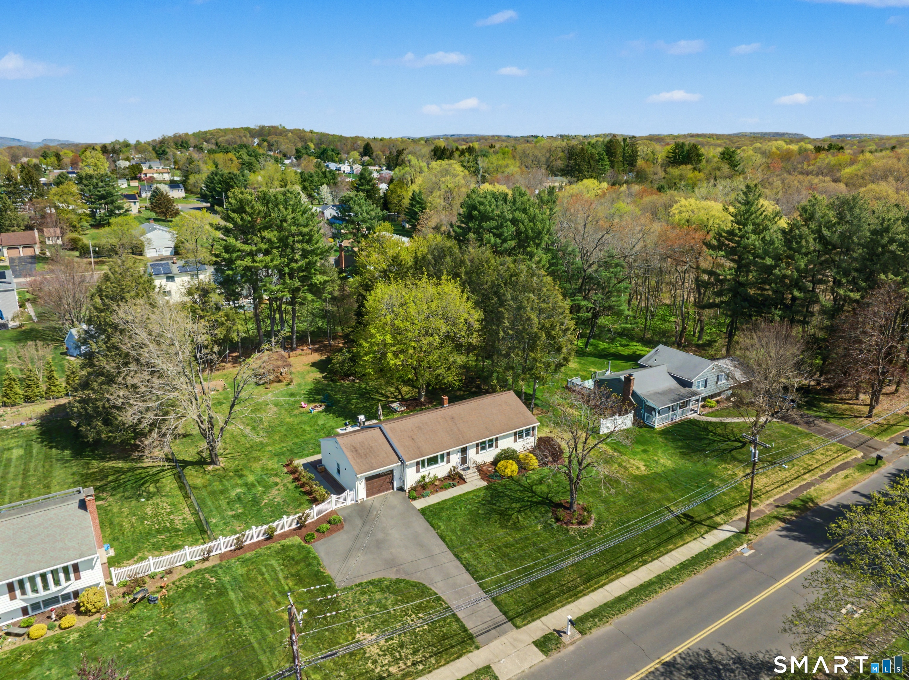 55 Surrey Drive North Haven CT 06473