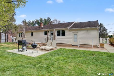 55 Surrey Drive North Haven CT 06473