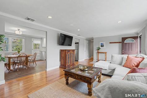 55 Surrey Drive North Haven CT 06473