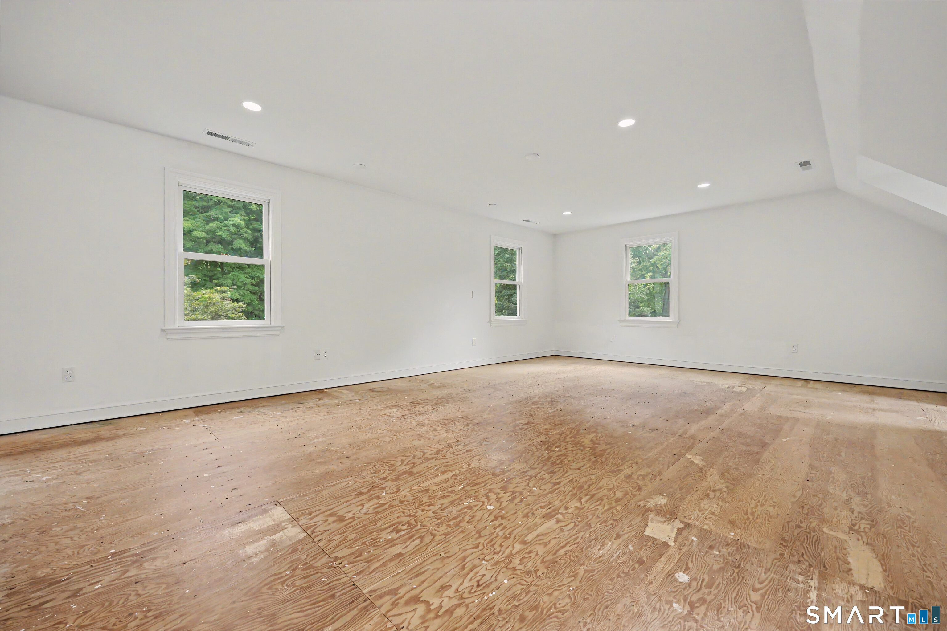 14 Paper Mill Road New Milford CT 06776