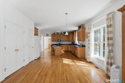36 Woodbine Lane Newtown CT 06482