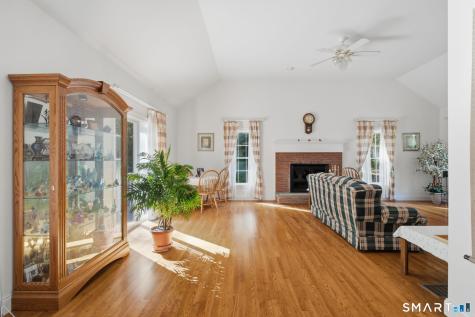 36 Woodbine Lane Newtown CT 06482