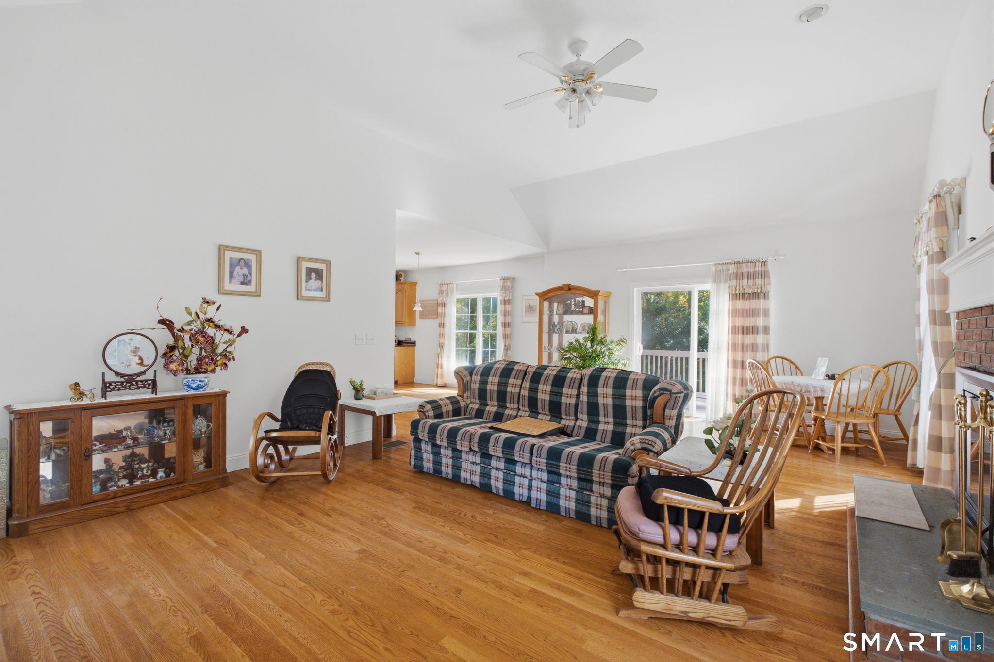 36 Woodbine Lane Newtown CT 06482