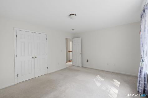 36 Woodbine Lane Newtown CT 06482