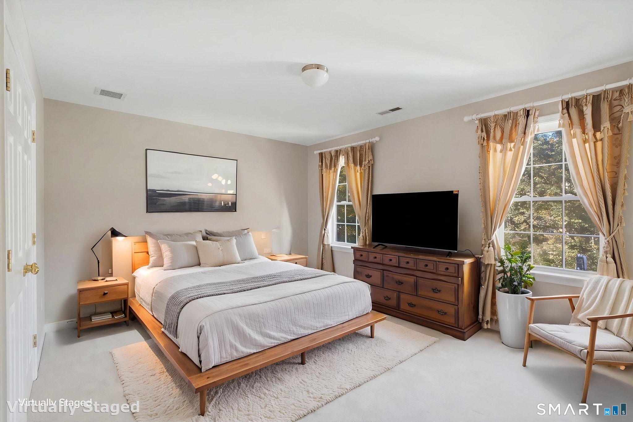 36 Woodbine Lane Newtown CT 06482