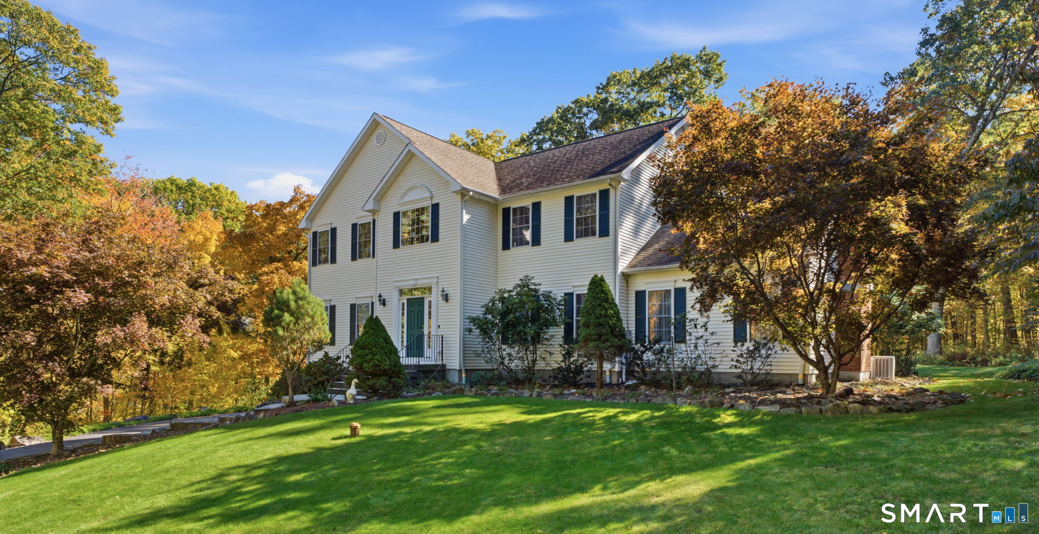 36 Woodbine Lane Newtown CT 06482