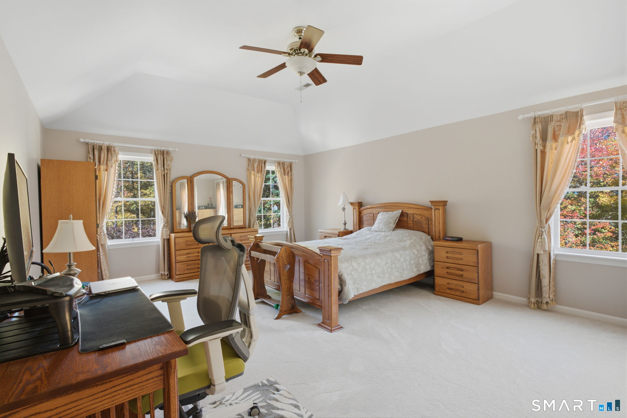 36 Woodbine Lane Newtown CT 06482