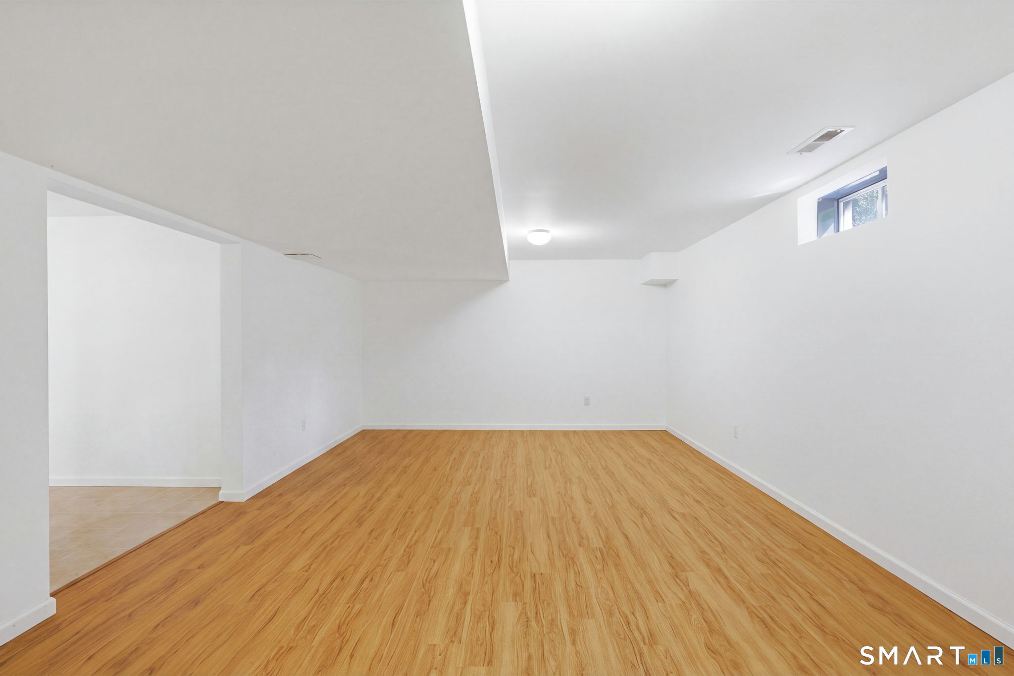 36 Woodbine Lane Newtown CT 06482