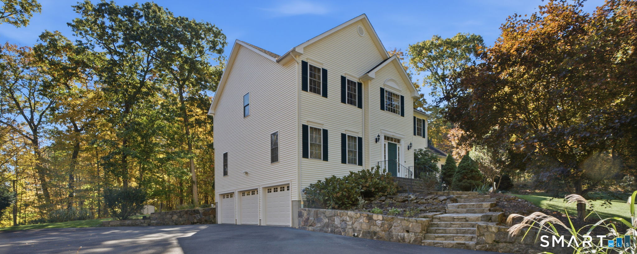 36 Woodbine Lane Newtown CT 06482