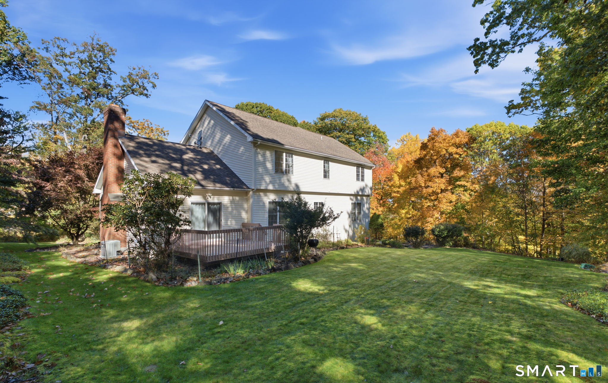 36 Woodbine Lane Newtown CT 06482