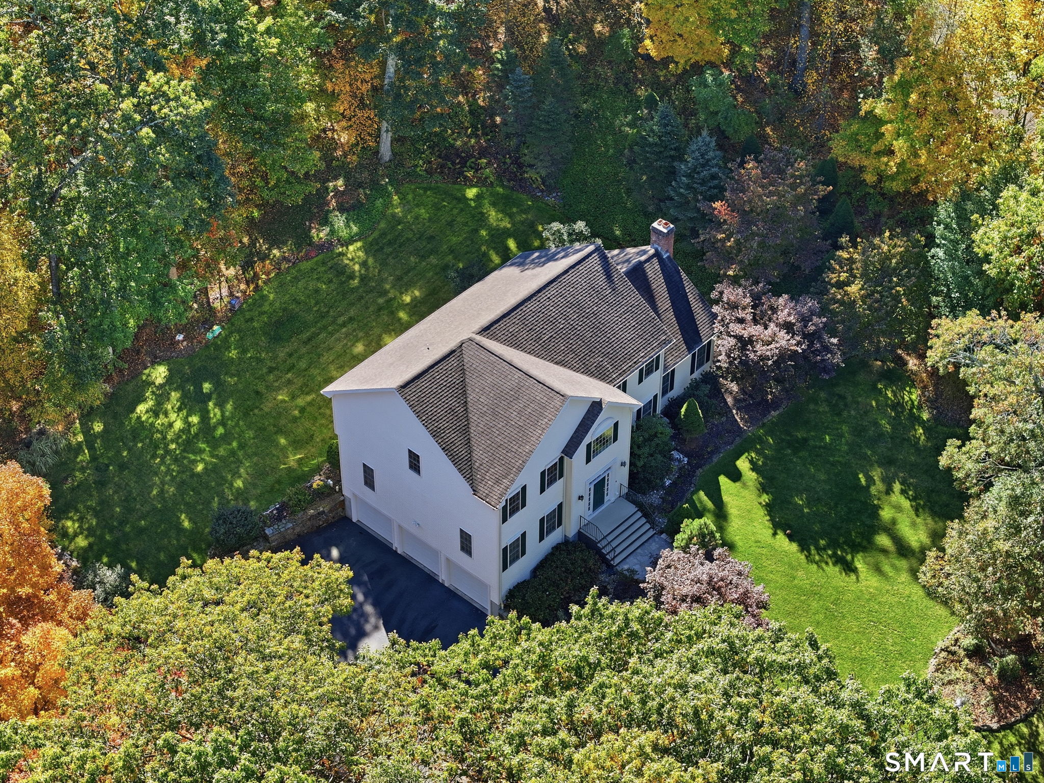 36 Woodbine Lane Newtown CT 06482