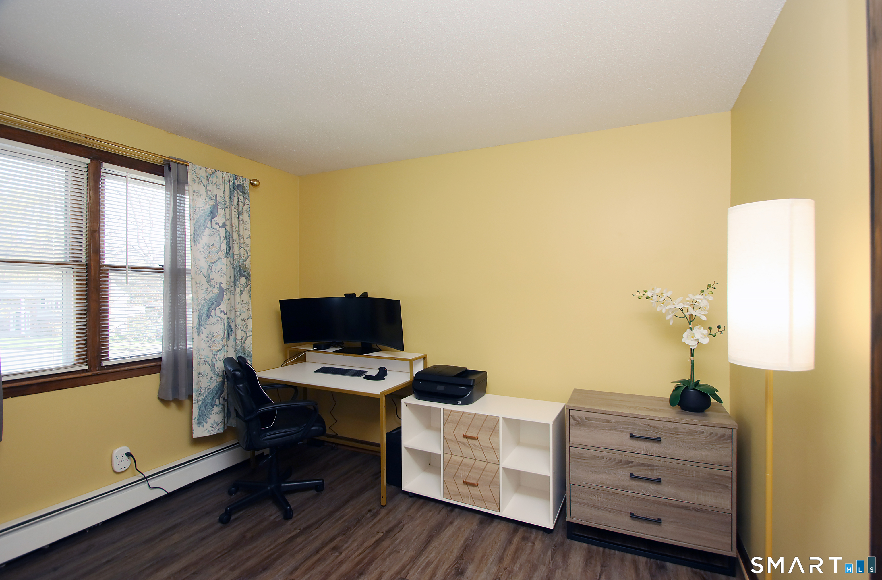 13 Twin Circle Road West Haven CT 06516