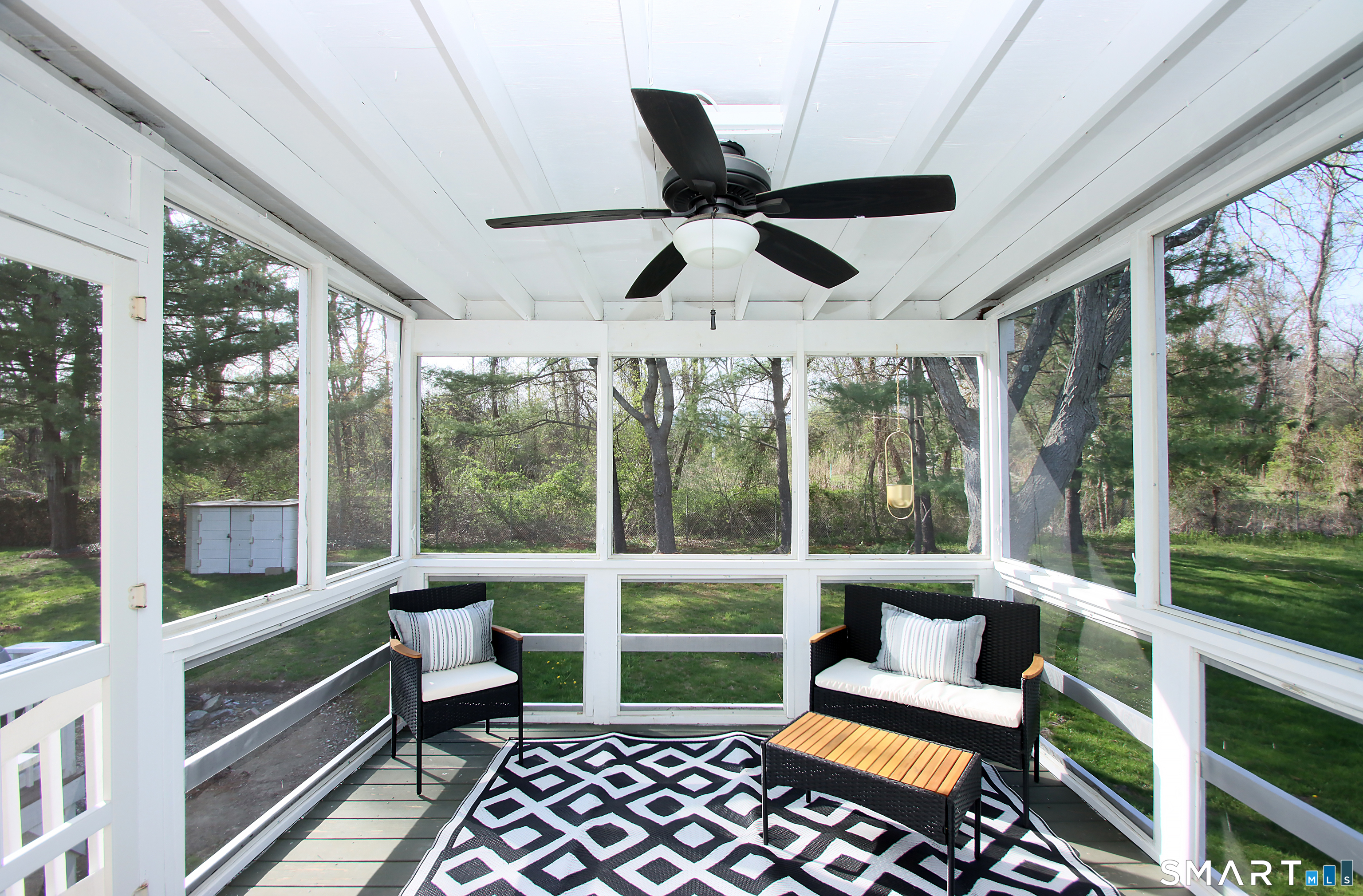 13 Twin Circle Road West Haven CT 06516