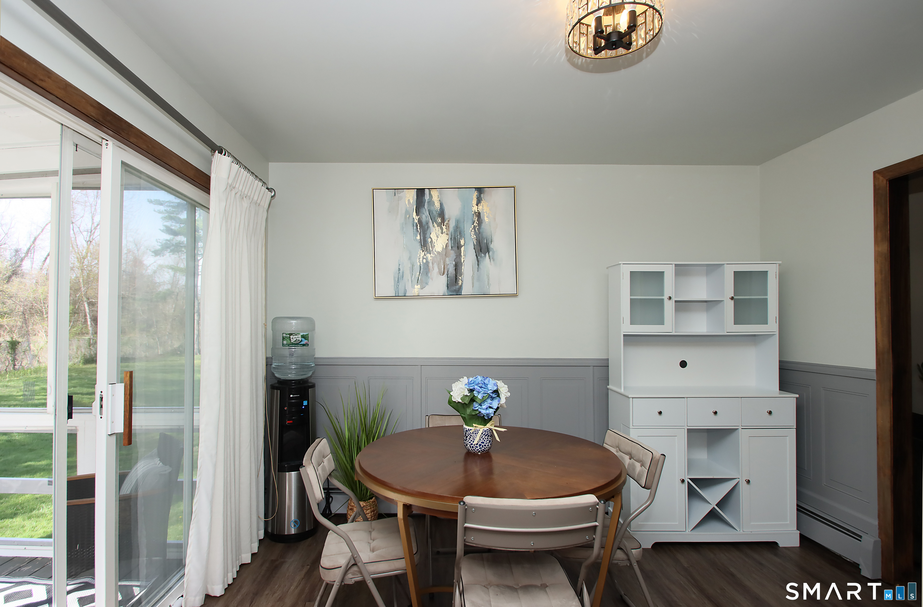 13 Twin Circle Road West Haven CT 06516