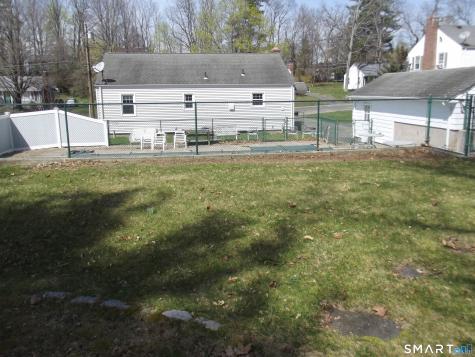 192 Wells Street Manchester CT 06040