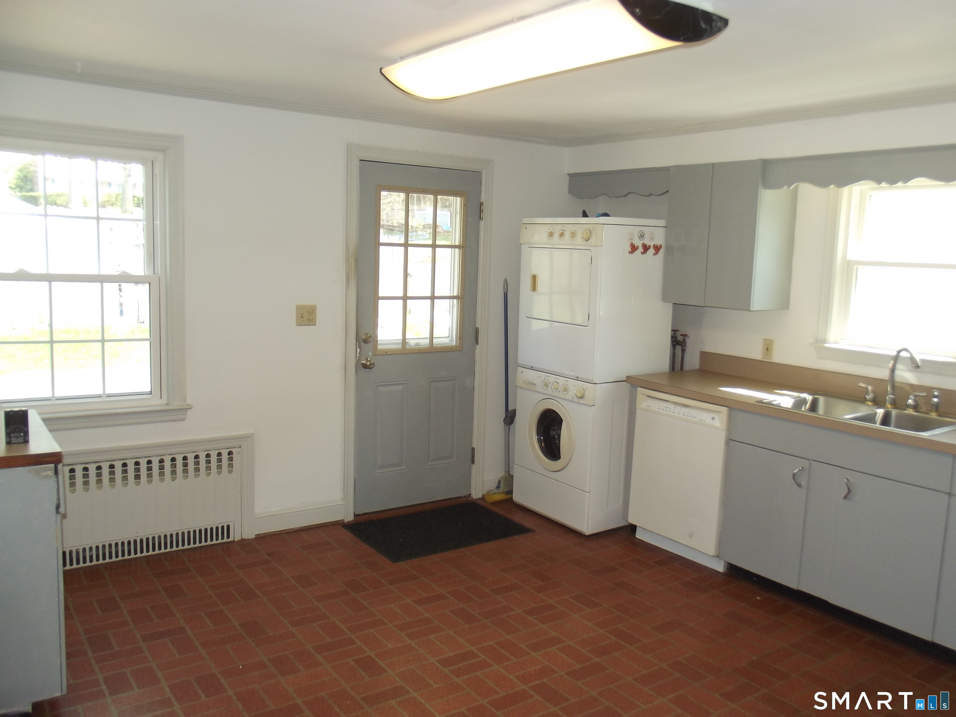 192 Wells Street Manchester CT 06040