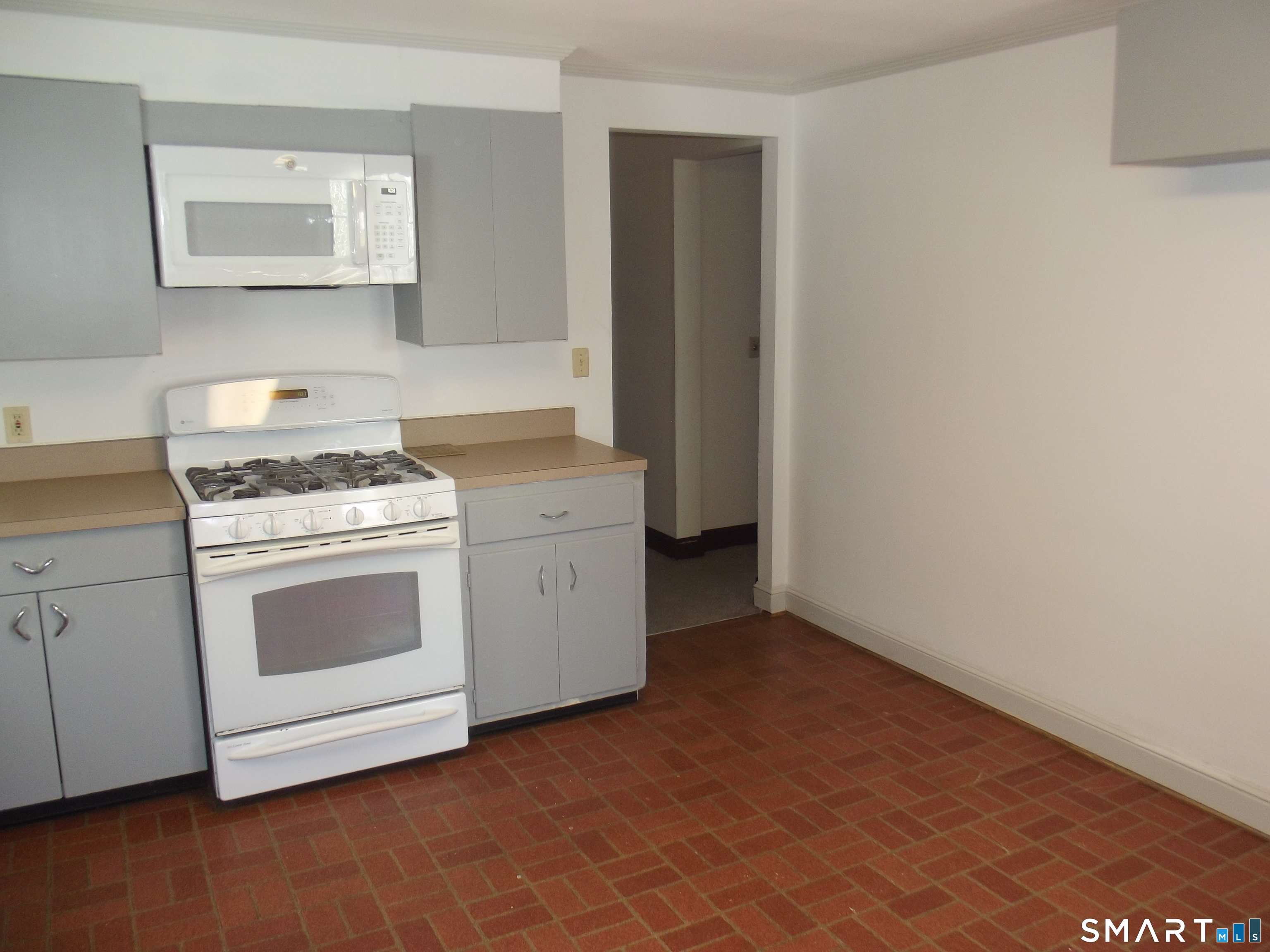 192 Wells Street Manchester CT 06040