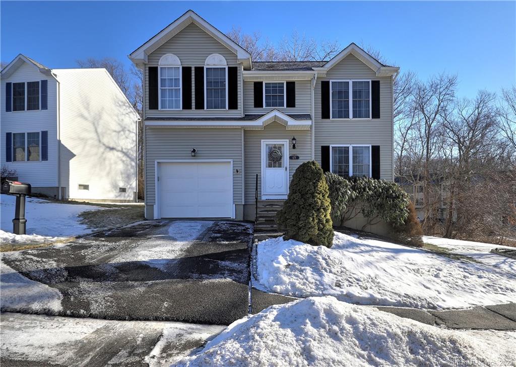 69 Taft Point Waterbury CT 06708