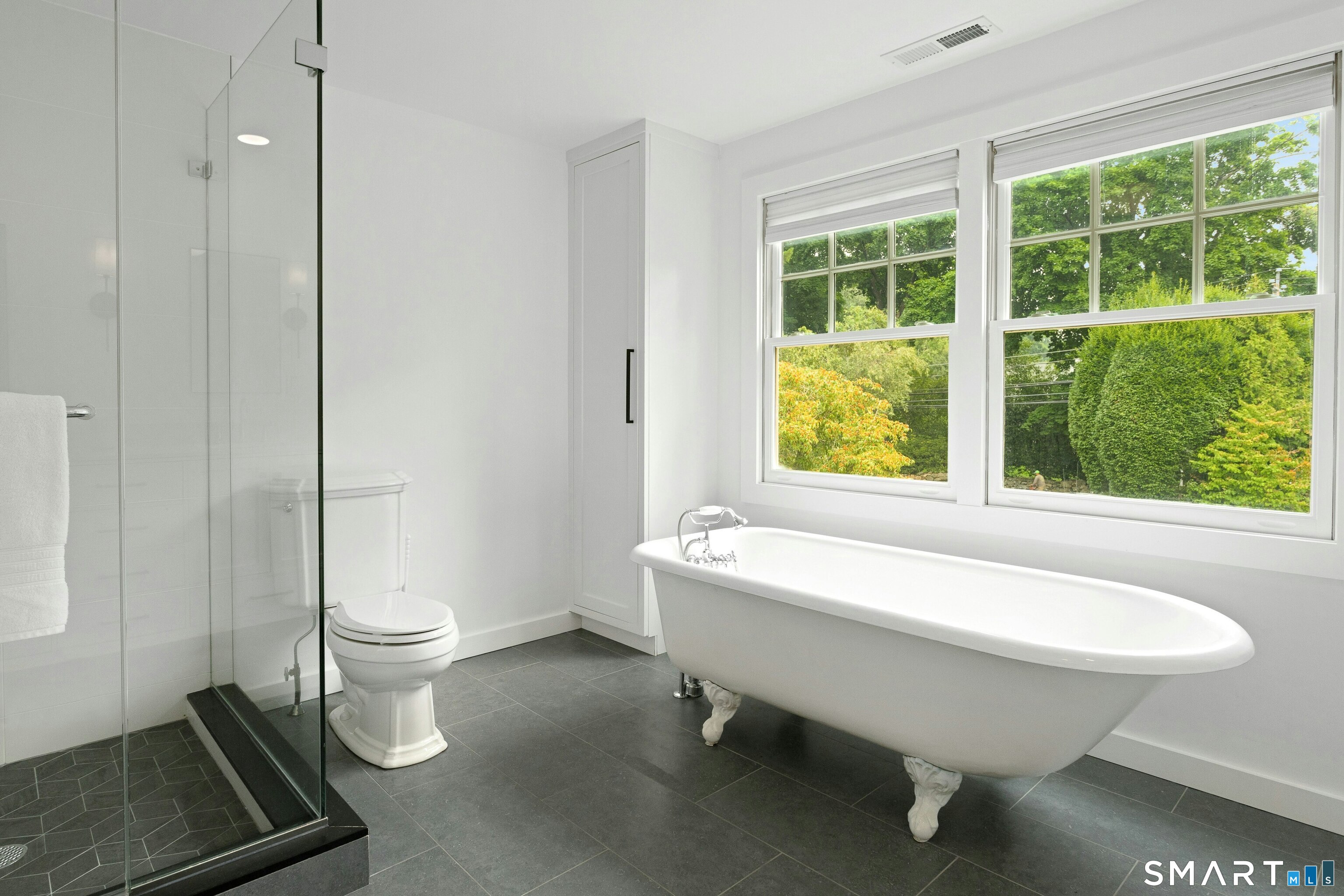 6 Searles Road Darien CT 06820