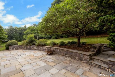 6 Searles Road Darien CT 06820