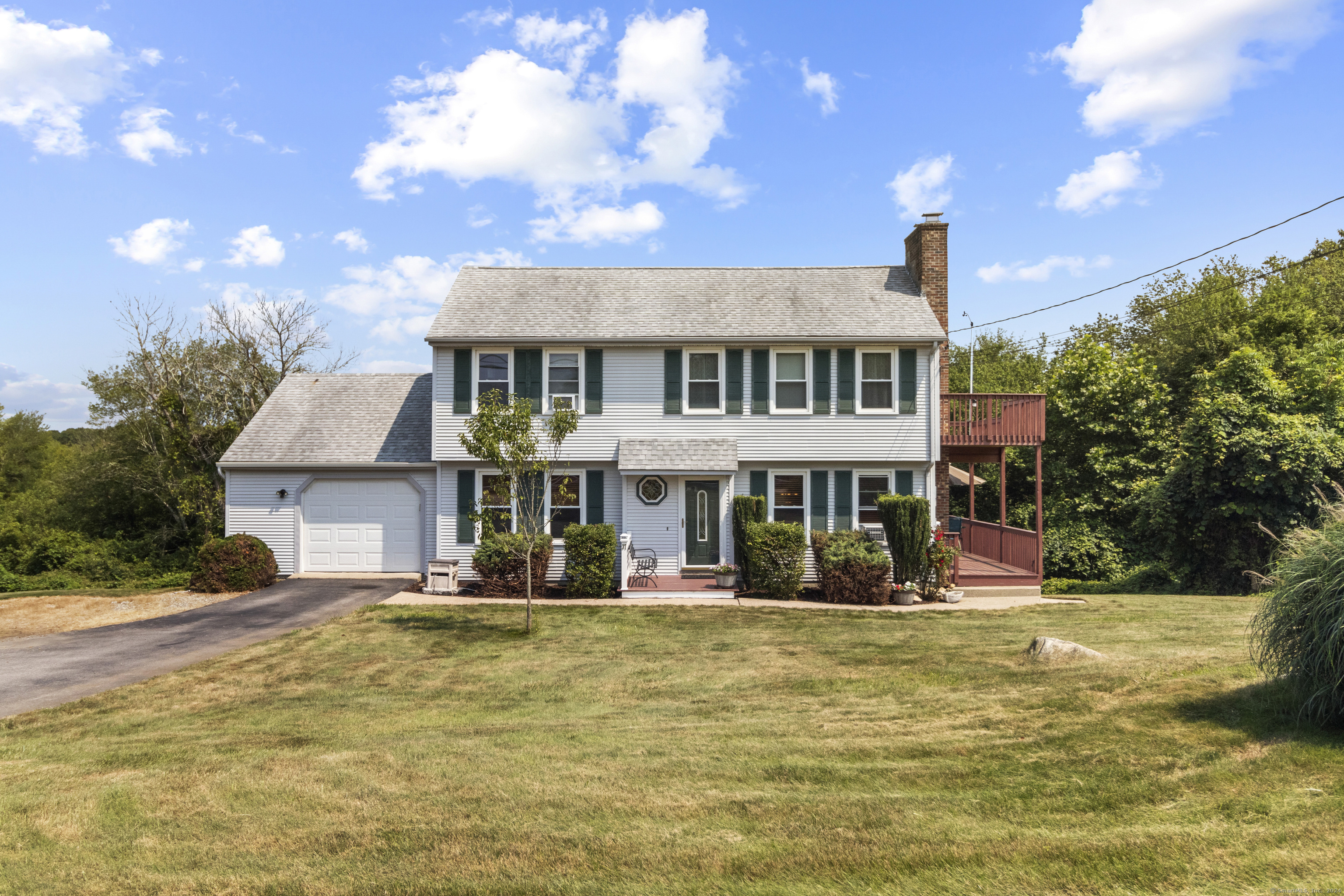 37 Noyes Avenue Stonington CT 06378