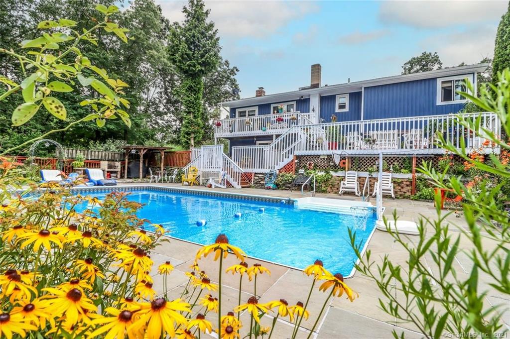 19 Richards Road Brookfield CT 06804