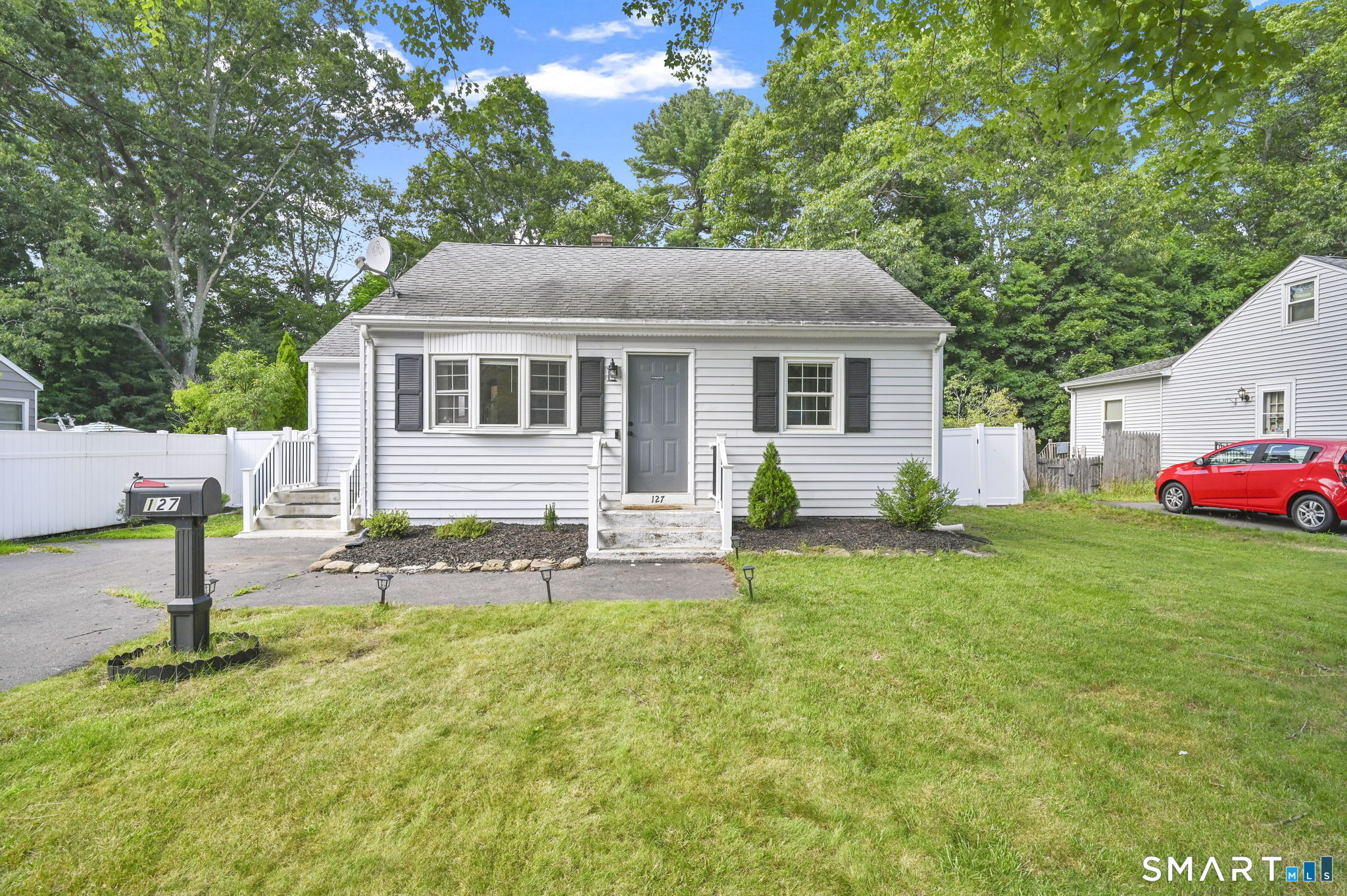 127 Deepwood Drive Manchester CT 06040
