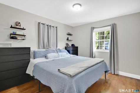 127 Deepwood Drive Manchester CT 06040