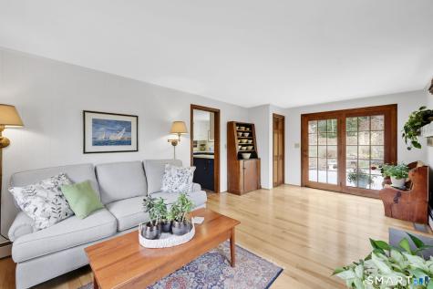 15 Mohawk Drive Canton CT 06019