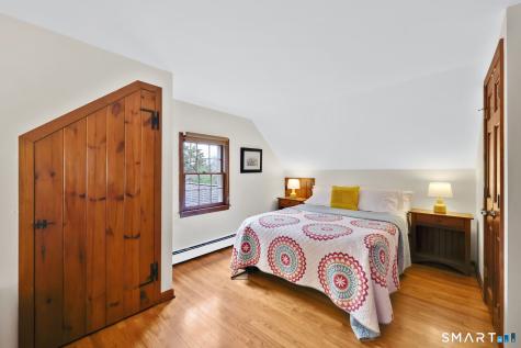 15 Mohawk Drive Canton CT 06019