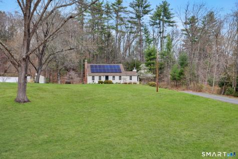 15 Mohawk Drive Canton CT 06019