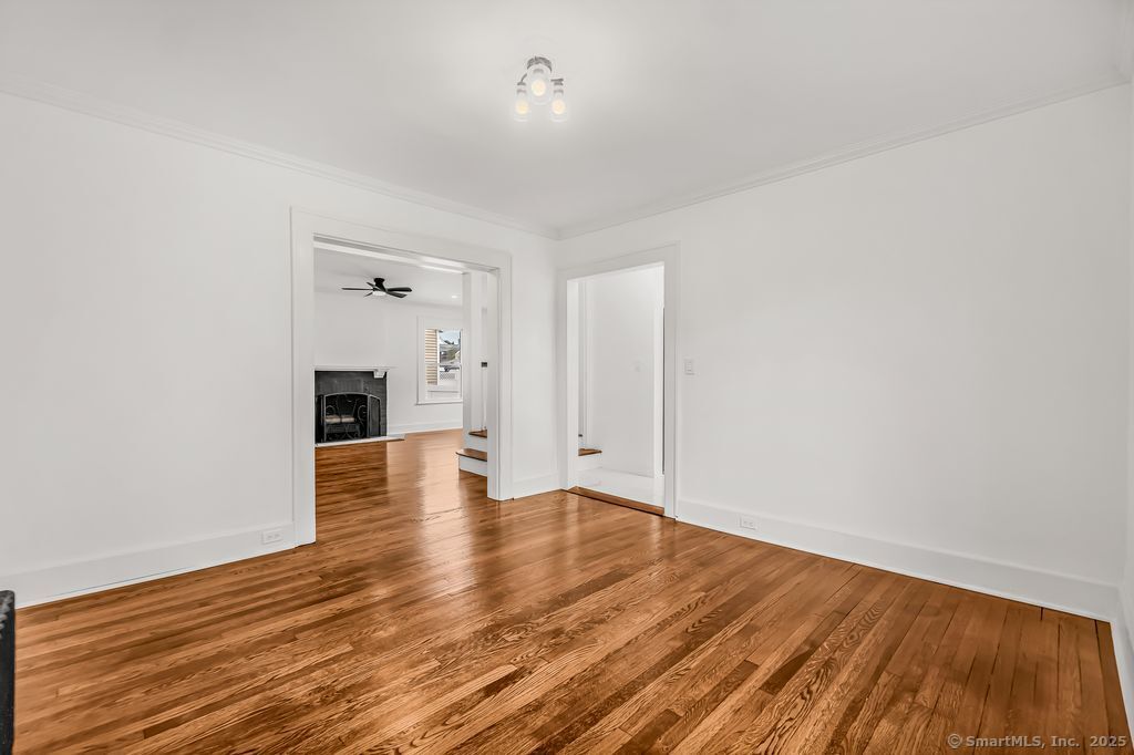 123 Harlem Avenue Bridgeport CT 06606