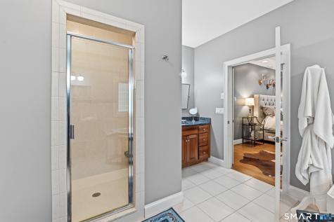 212 Fox Hollow Lane Bristol CT 06010