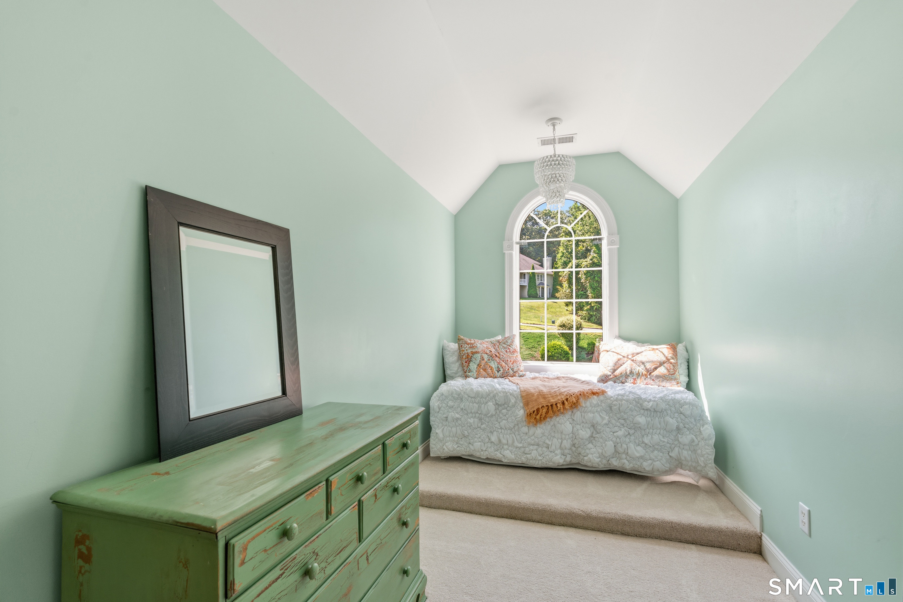 212 Fox Hollow Lane Bristol CT 06010