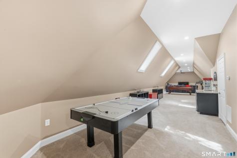 212 Fox Hollow Lane Bristol CT 06010