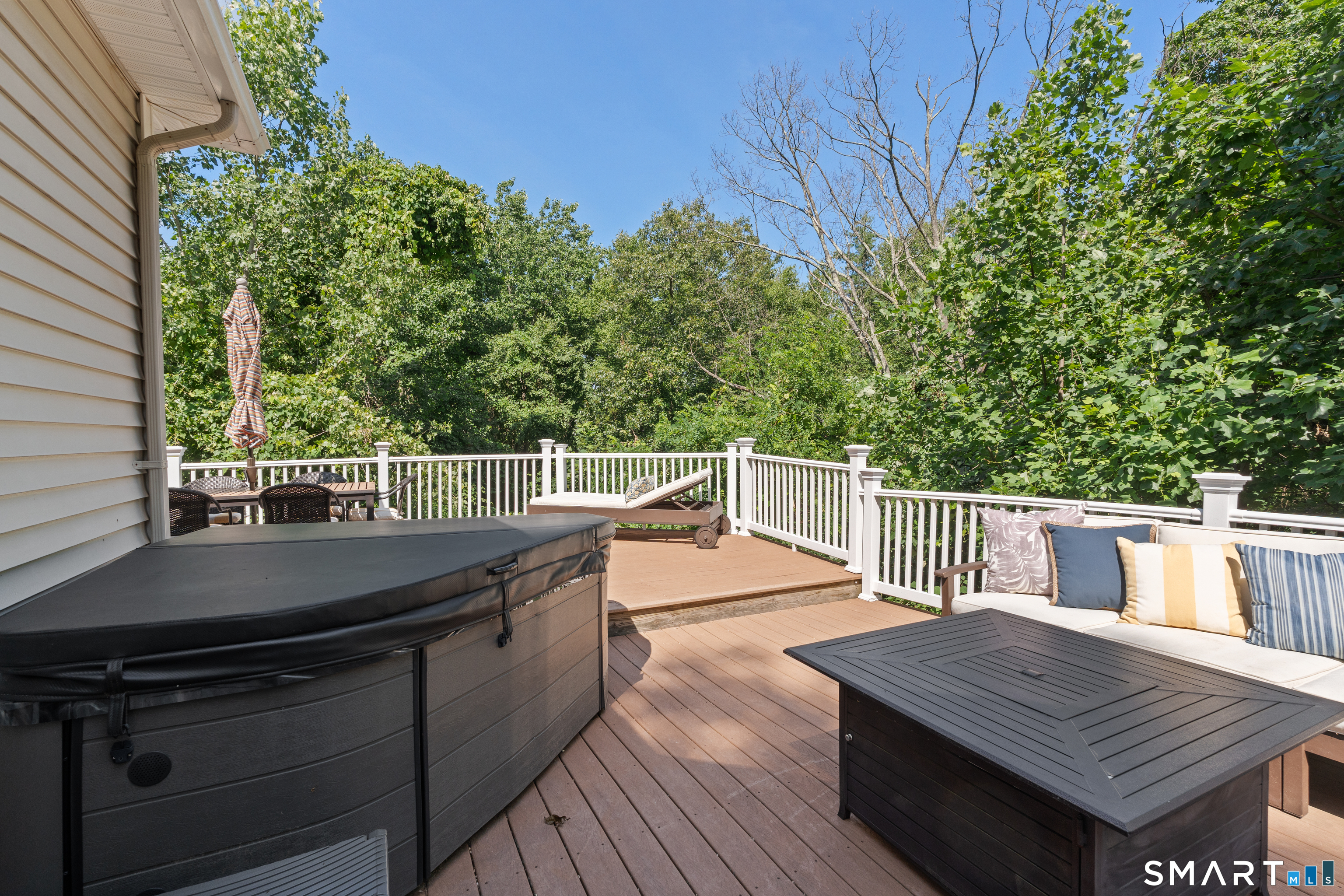 212 Fox Hollow Lane Bristol CT 06010