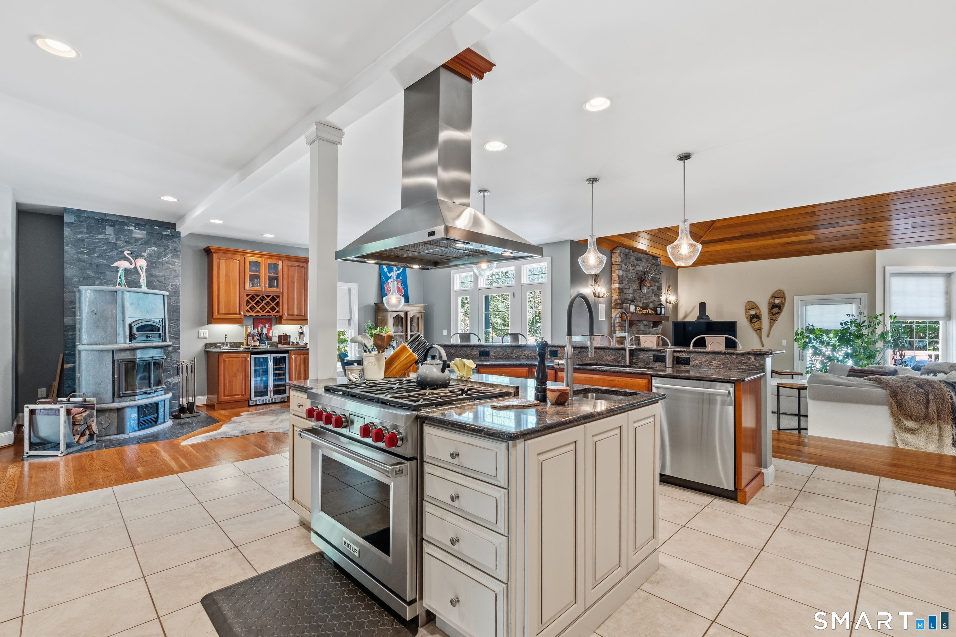 212 Fox Hollow Lane Bristol CT 06010