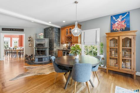 212 Fox Hollow Lane Bristol CT 06010