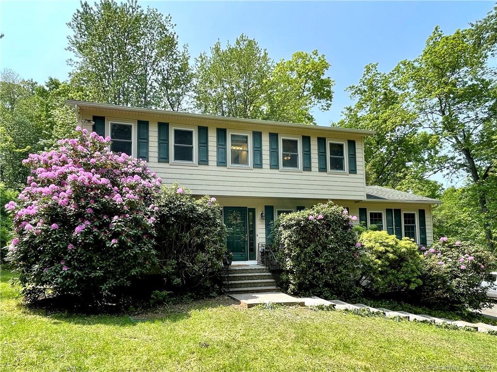 14 Wedgewood Drive Danbury CT 06811